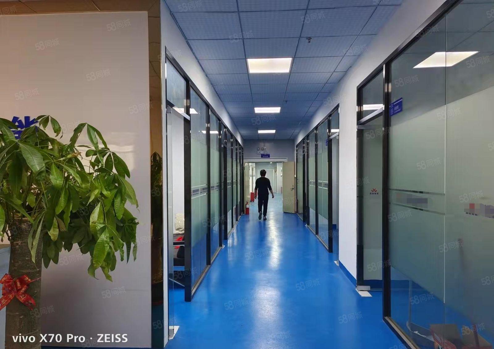 龙华大浪1100平红本精装厂房出租带无尘车间