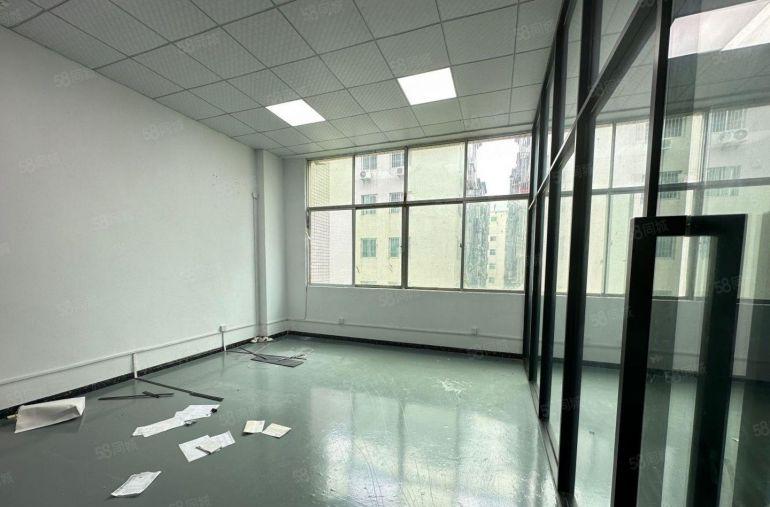 观澜樟坑径有轨电车718平精装修仓库电商厂房出租可分租地铁口