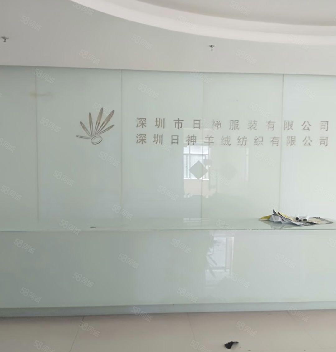 大浪商业街，原房东厂房整层1650平，形象好车位充足，可分租