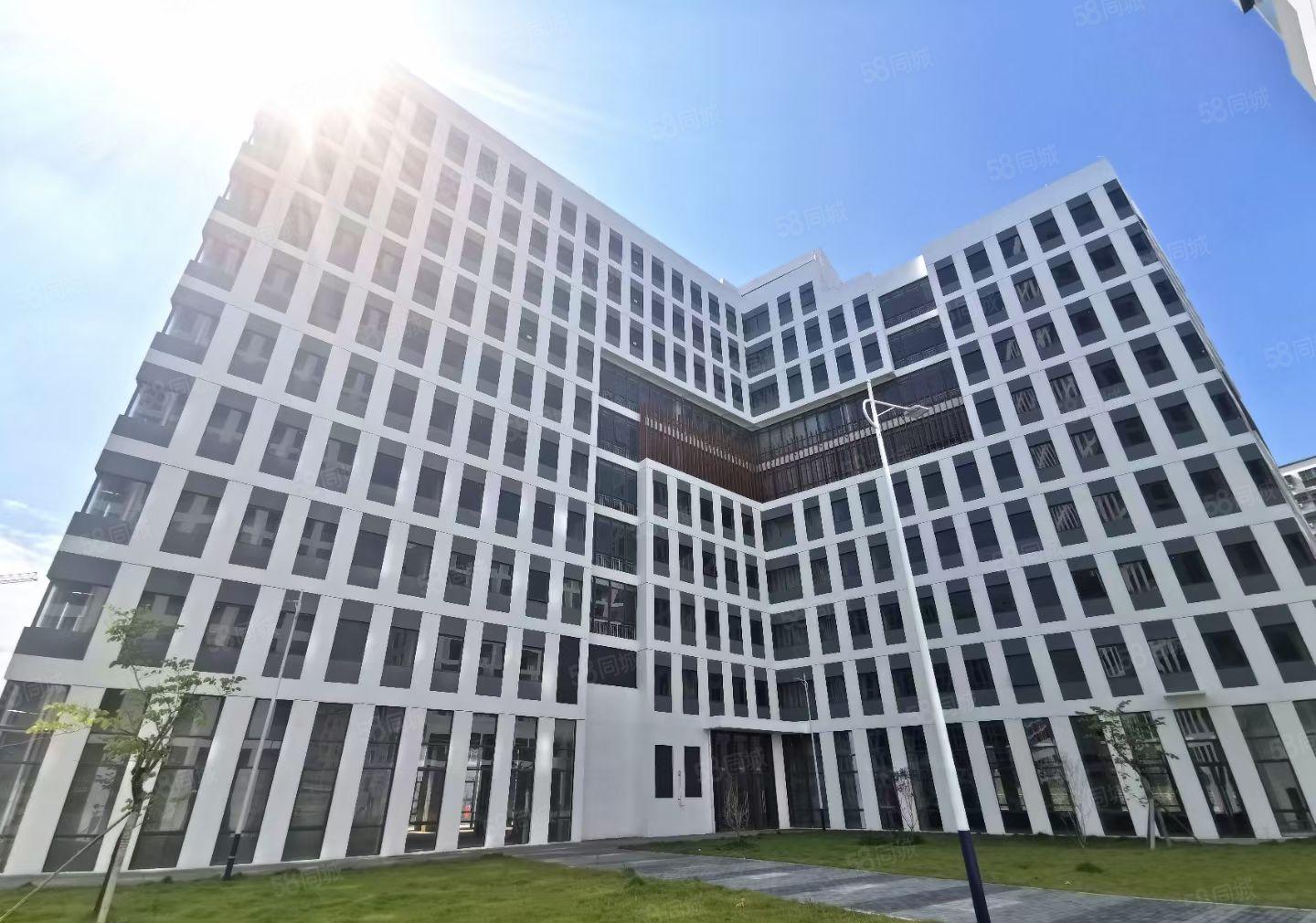 龙华数字创新产业园1500平1800平2200平可分租