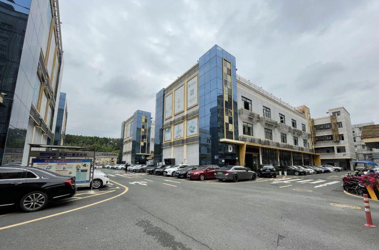 水电齐全 龙华油松科技园楼上精装300平带装修办公室厂房出租