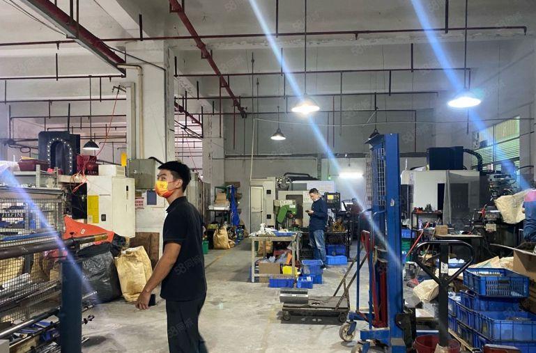 龙华布龙路，原房东整层，一楼1200平厂房出租，可分租