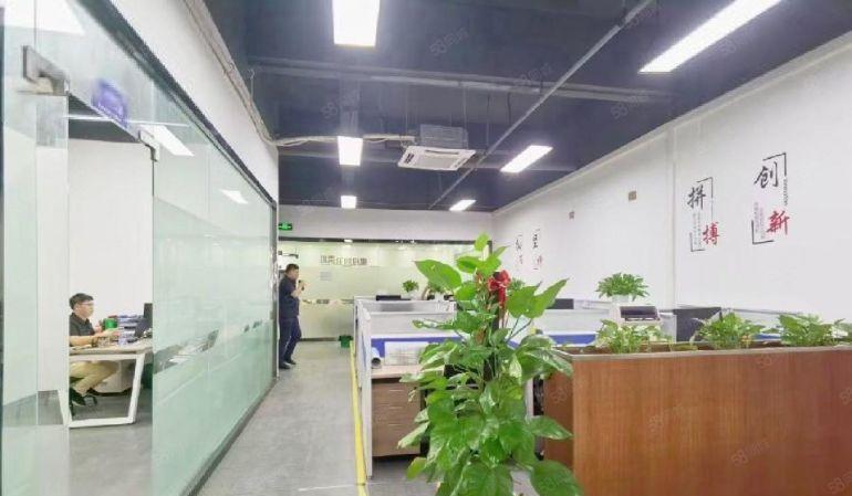 观澜库坑梅观高速口原房东楼上1000平精装修厂房仓库出租