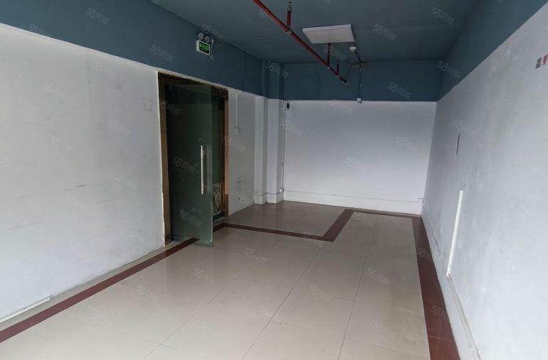 龙华清湖北地铁口附近小面积厂房60平 水电齐全