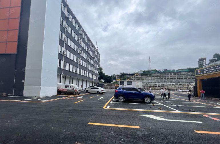 坂田全新厂房招租合同可以签到9年车位充足宿舍按需还有店铺招租