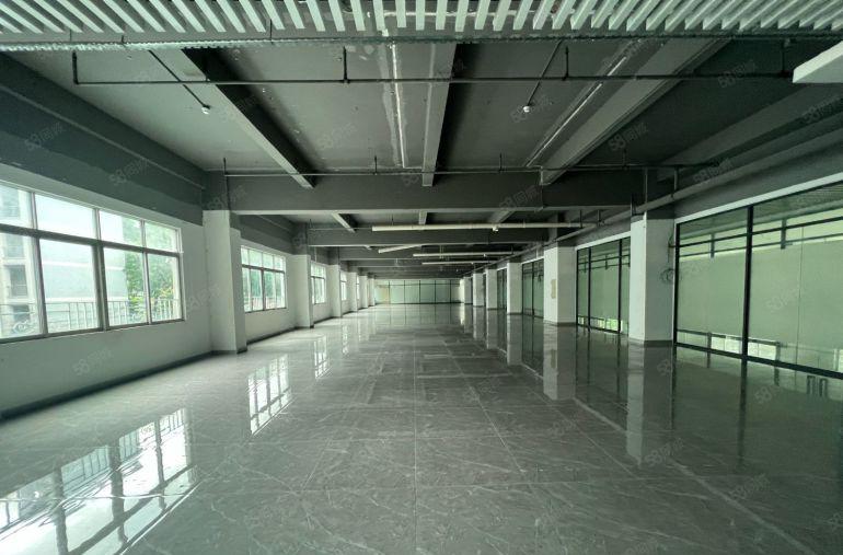 坂田地铁口红本厂房仓库1200平可分租带精装场地大易招工