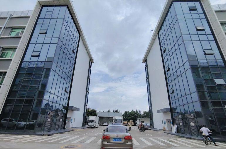 20元起租南联地铁口附近新出1千平厂房仓库出租可分租车位充足