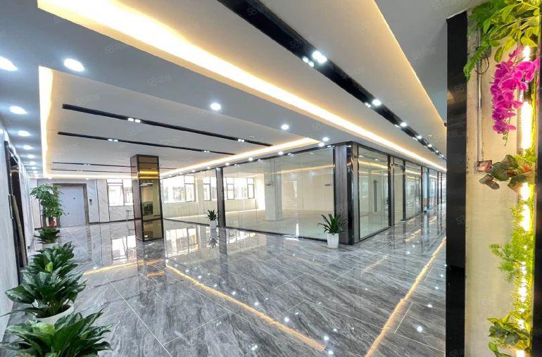 坂田地铁站厂房办公室400平方，350平方现成装修出租带空调