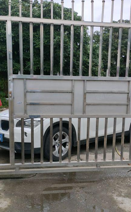 坪地原房东1500平独院钢构厂房出租仓库分租 铁皮房空地大