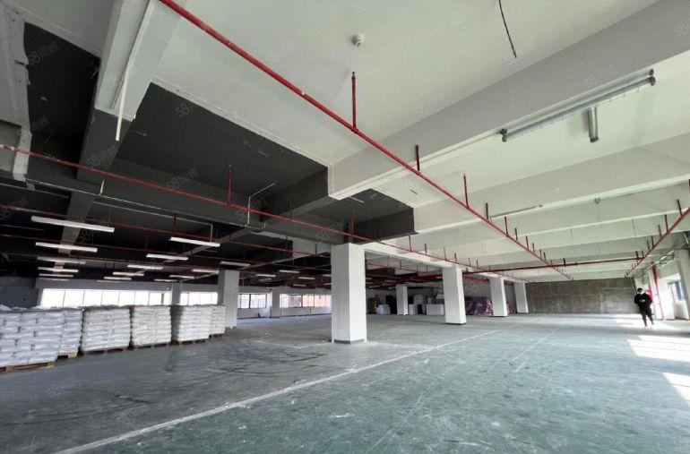 龙岗宝龙工业区楼上1300平厂房仓库办公室分租