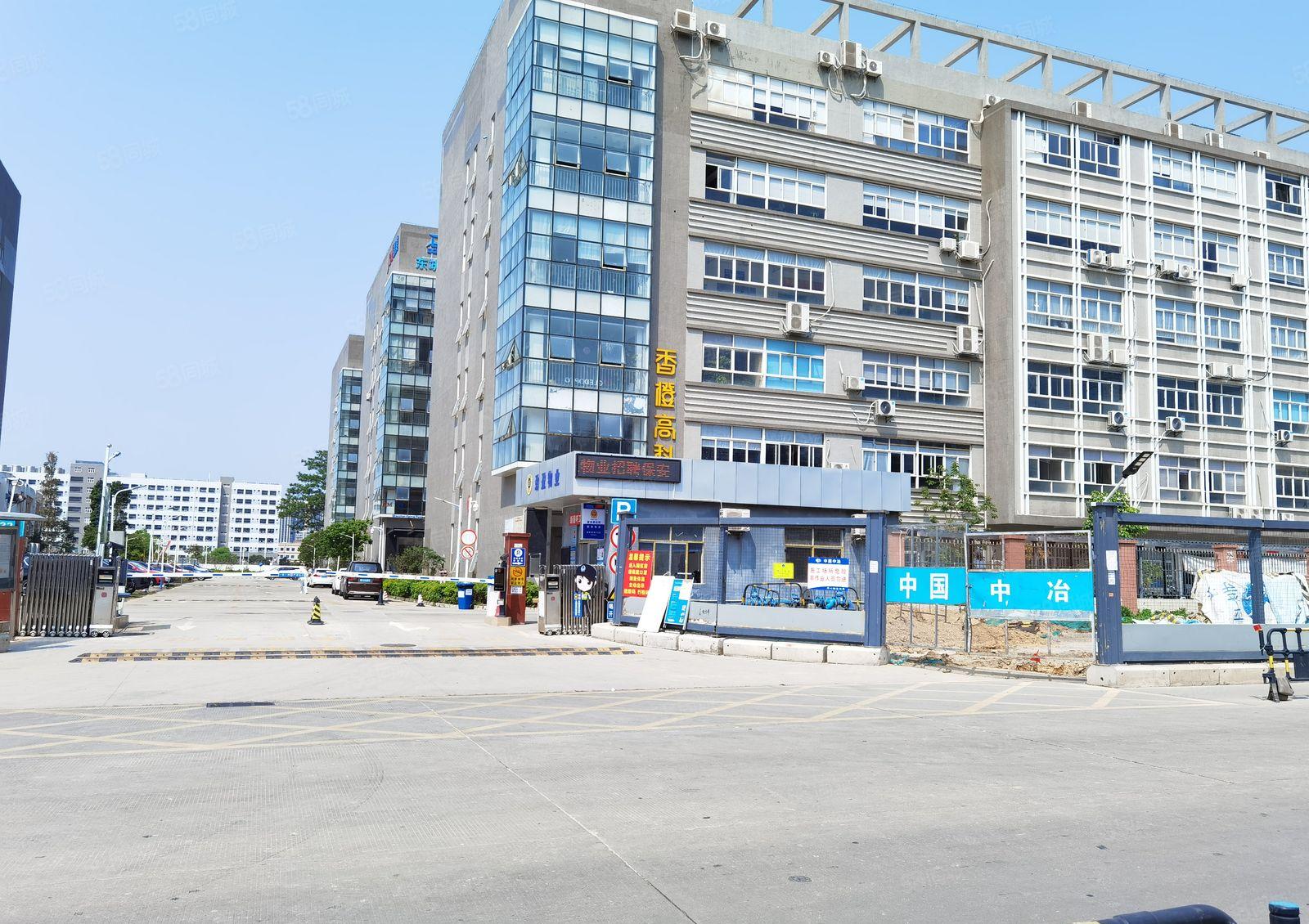 龙岗区坂田雪象地铁站附近工业园新出一二楼标准厂房2000平