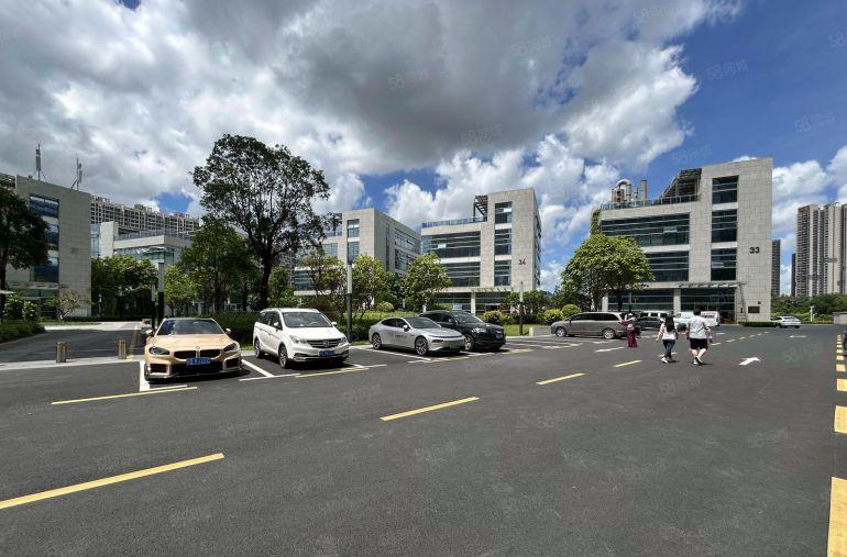 龙岗坂田地铁站旁2100平独栋带装修办公室出租 可分租