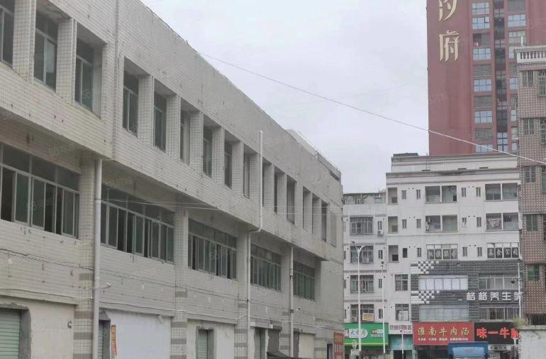 1个月改完龙岗地铁口产业园10元厂房出租100平至6000