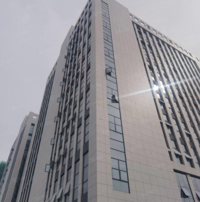 龙岗中心城地铁口旁150平米带装修可做电商小仓库小厂房出租