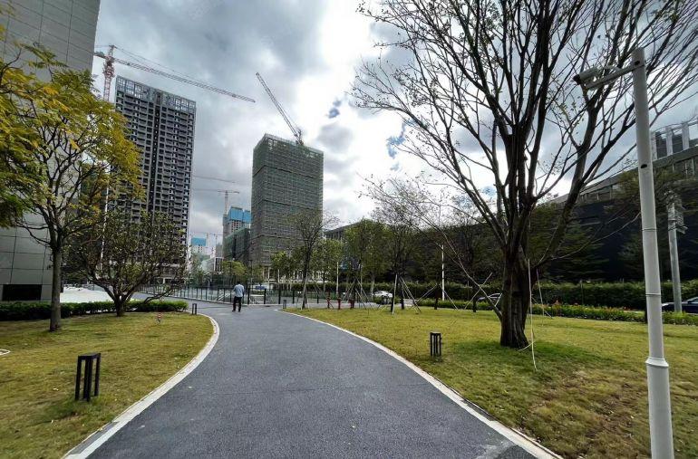 免租期8个月横岗地铁口高新厂房1500平方出租带补贴消防喷淋