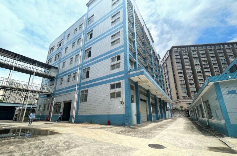 六约北地铁站新出红本厂房一楼1000平，大小面积分租