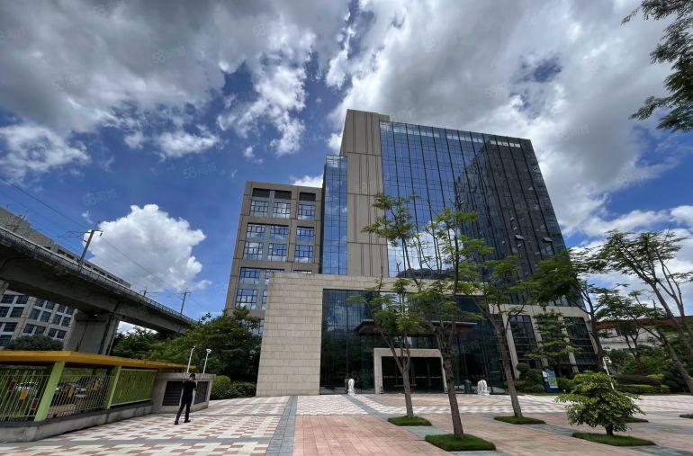 申请补贴低价出租，坂田地铁楼上口200平精装修办公室厂房出租