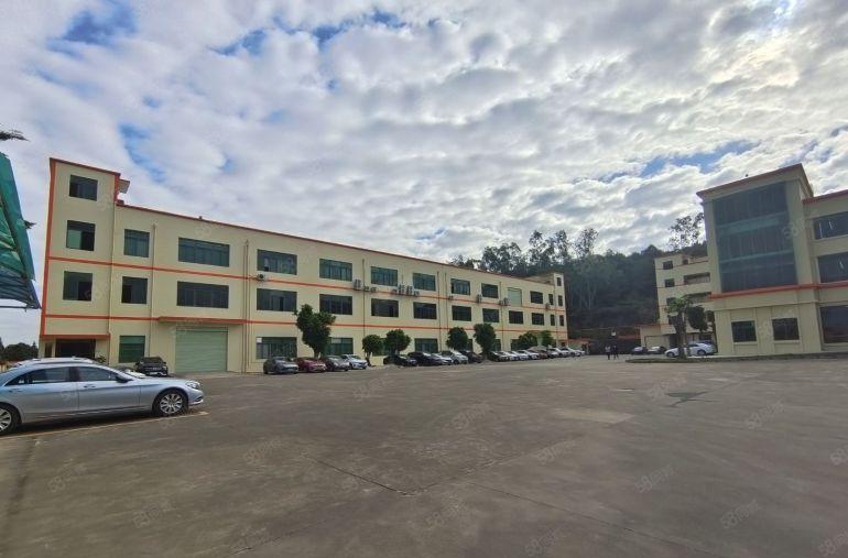 特价龙岗原房东科技园独院楼上2000平方带装修厂房仓库出租