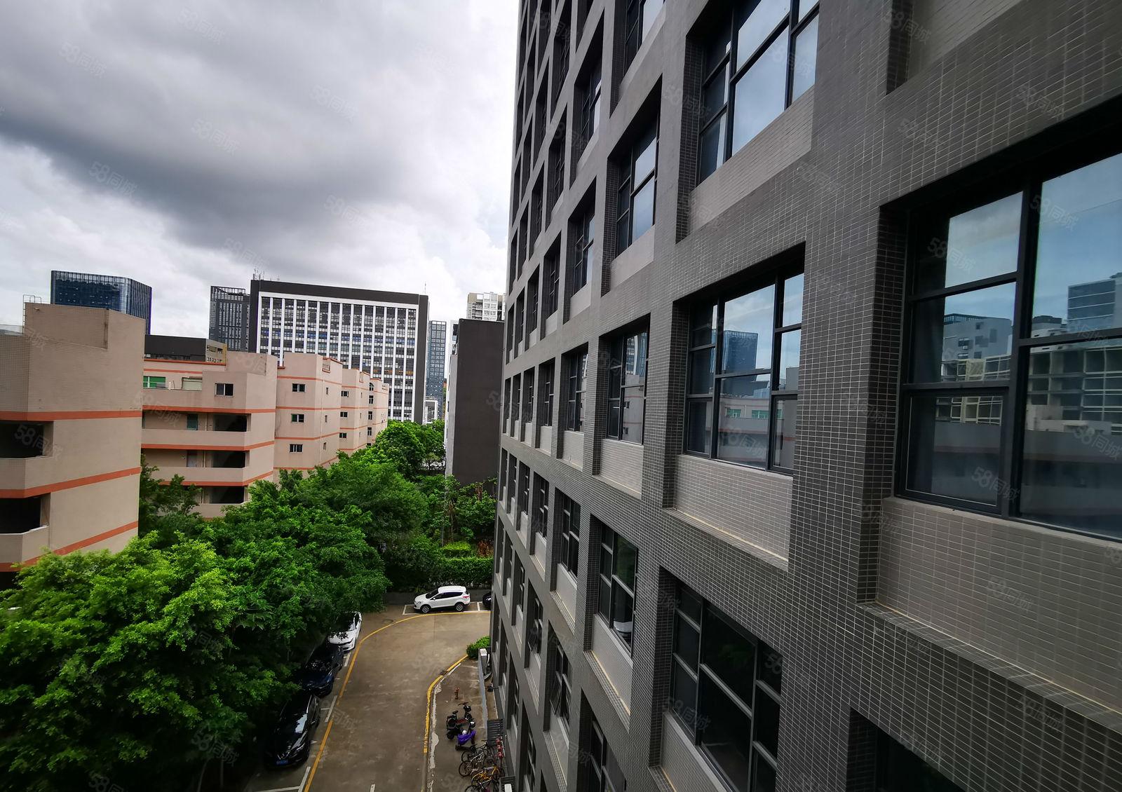 原房东！坂田5仟平独栋，带装修可分租，办公厂房仓库低价出租