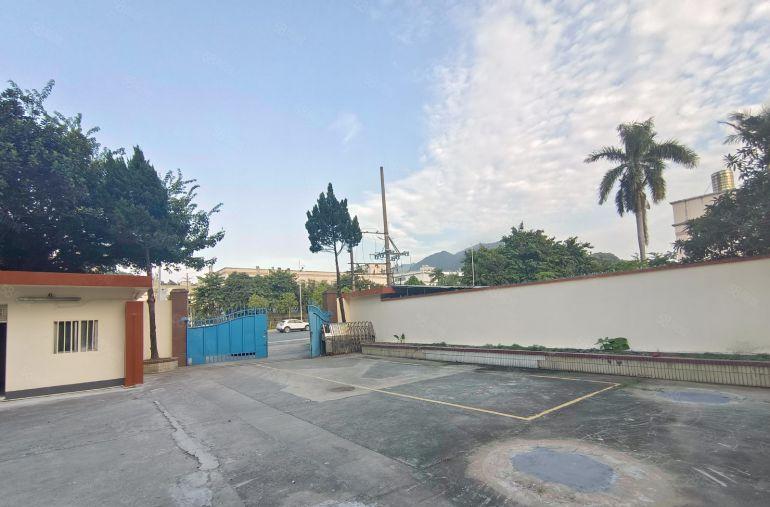 横岗地铁口附近原房东独院5400平厂房仓库实际面积出租