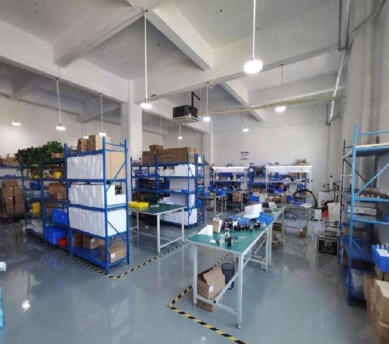 龙岗中心城科技园楼上500平精装办公室仓库厂房出租可分租