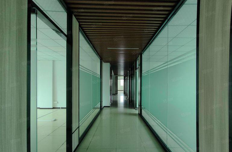 雪象地铁站，原房东园区新出500平精装厂房，使用率高