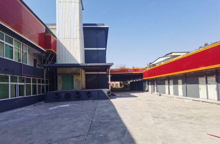 龙岗平湖新木村原房东4000平方独门独院厂房出租空地大。