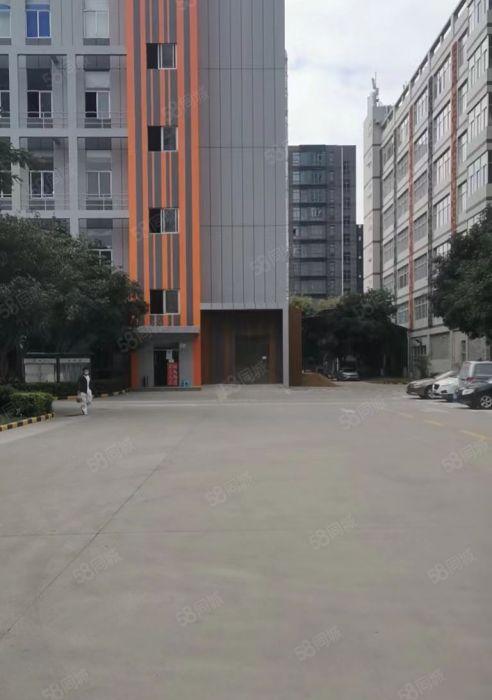 龙岗爱联300平方和400平米小面积厂房仓库带装修出租