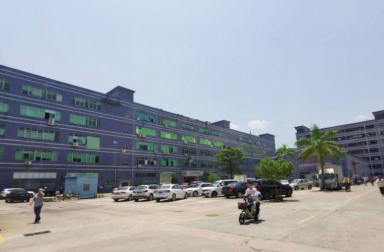 南联地铁口原房东工业园1000平豪华精装修带家具整层厂房出租