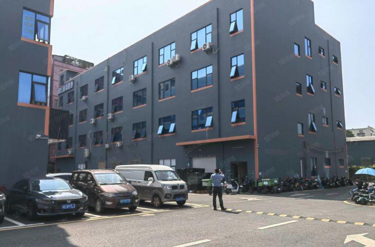 布吉坂田五和地铁口电商园楼上800平现成装修办公室仓库出租