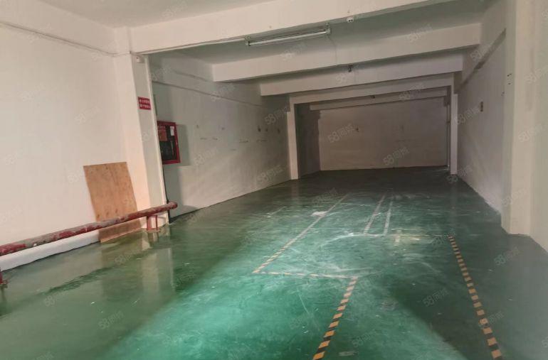 塘坑地铁站附近新出楼上1000平厂房，带装修