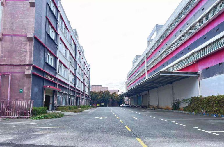 深圳龙岗低价红本厂房招租16元一楼