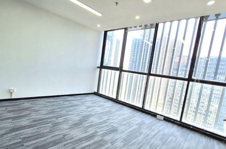 横岗六约埔夏工业区200坪精装办公室出租可以做生产也可以办公