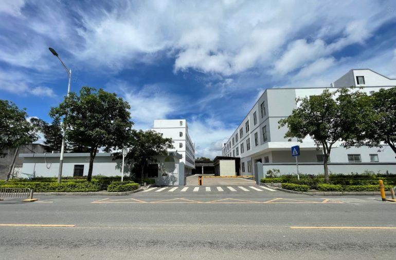 六约地铁站附近新出红本独院厂房5000平方，实际面积出租