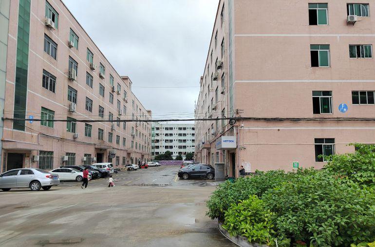 特价21元！平湖辅城坳原房东1050平厂房仓库低价租，可分租