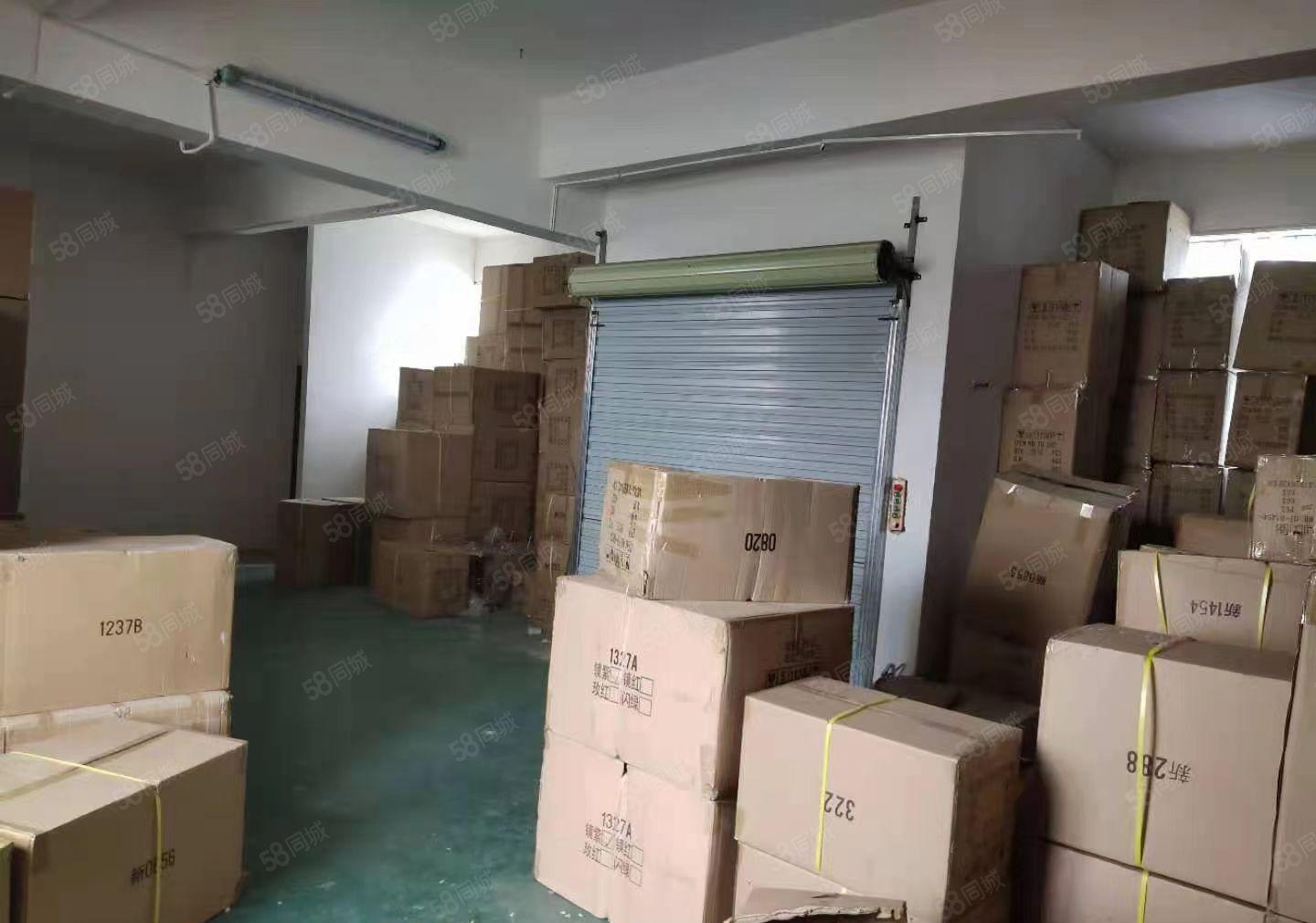 龙东新出 楼上带电梯装修 400平米出租