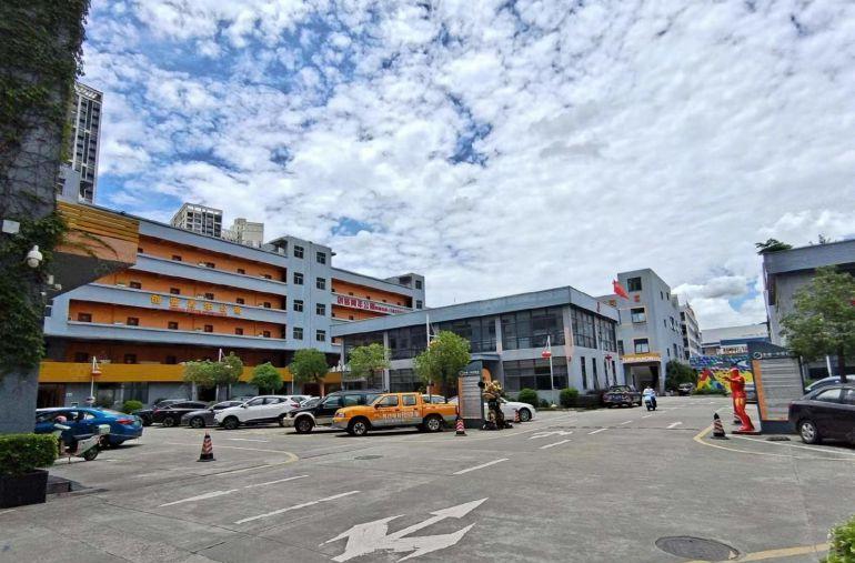 龙岗龙城广场地铁口电商园300方精装修办公室厂房仓库出租