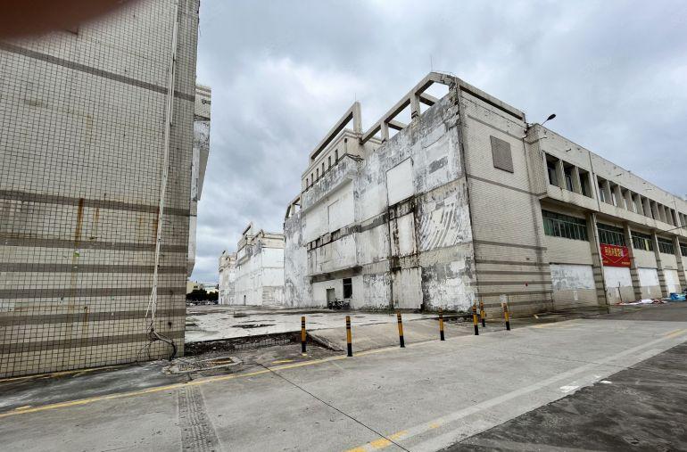 1个月改完龙岗地铁口产业园10元厂房出租100平至6000