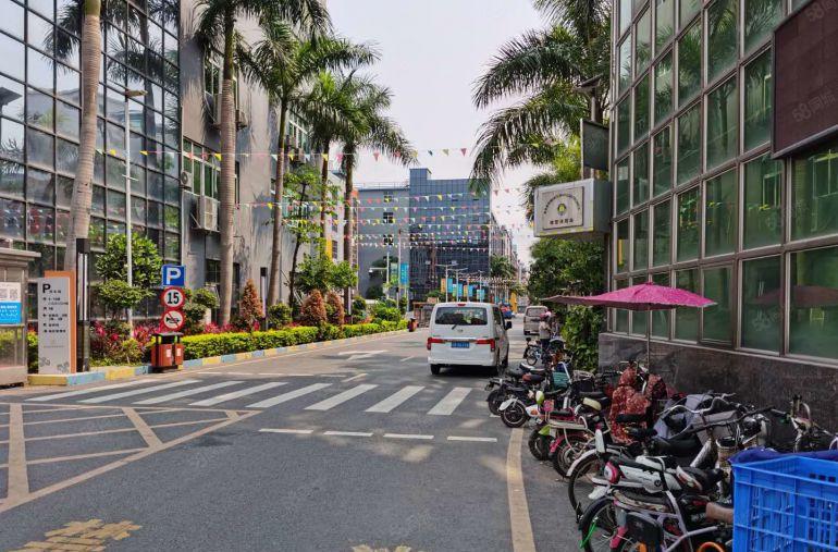 嶂背一楼450平米带装修厂房仓库办公室出租