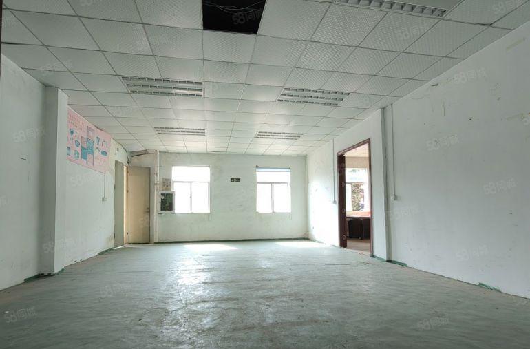 龙岗坪地5000平米15块独院厂房出租空地大200起分租