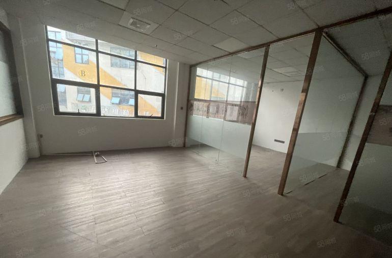 龙岗中心城电商园3000平带现成装修仓库厂房出租