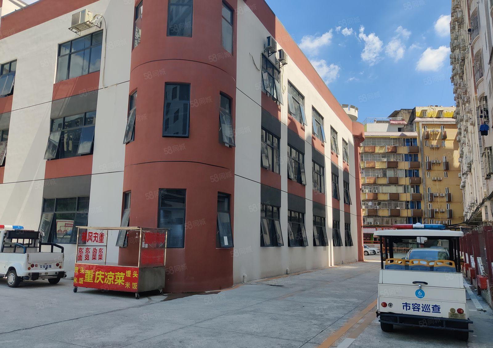 龙岗地铁口文创园厂房出租200平起租，适合电商仓储 免停车费