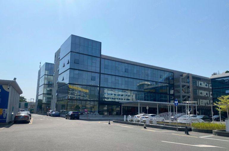 横岗六约地铁口2000平带装修电商办公厂房出租一楼仓库可分租