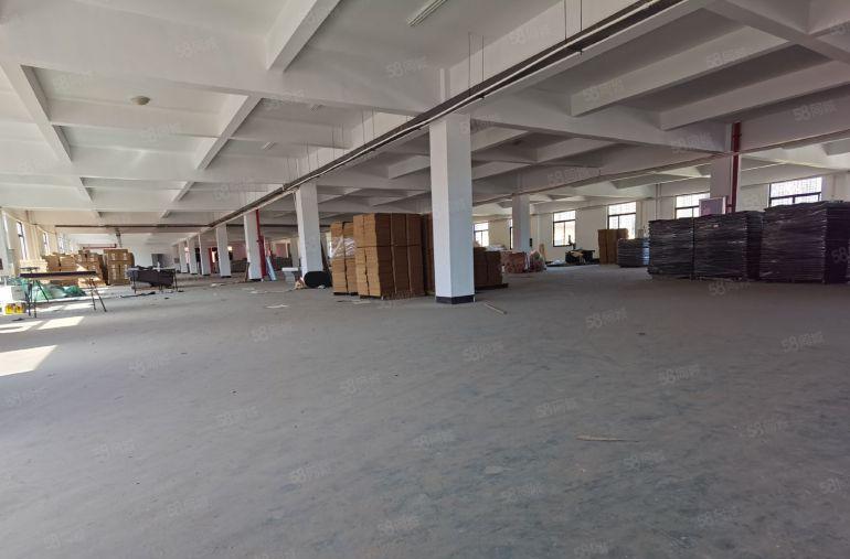 平湖辅城坳独门独院原房东厂房出租8500平方