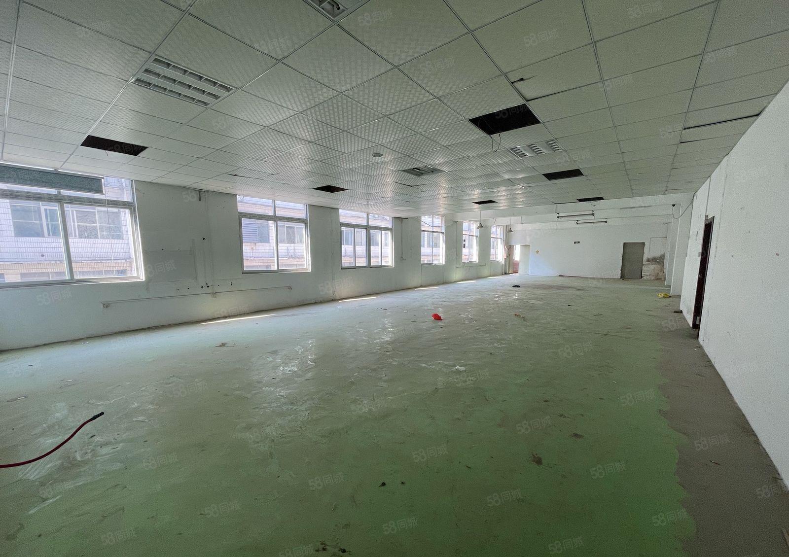 坂田350平米厂房出租，不限行业