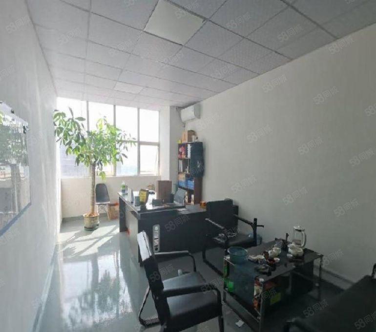 龙岗中心城科技园楼上500平精装办公室仓库厂房出租可分租