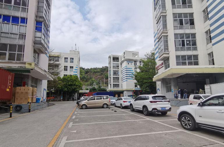 横岗地铁口原房东300平2000平精装修厂房仓库出租