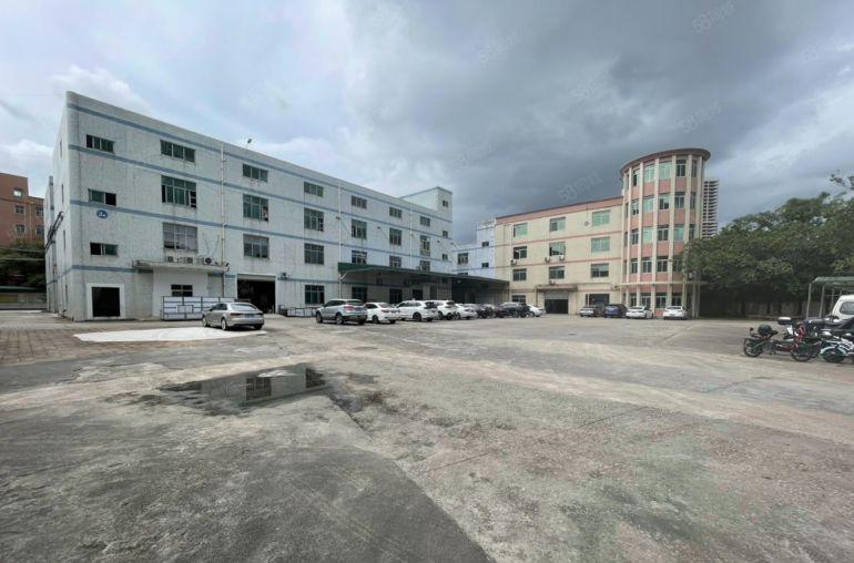 龙岗坪地一楼二楼500平厂房出租可分租园区超大空地水电齐全