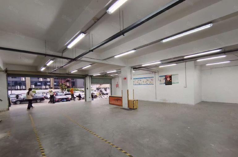 坂田五和地铁站旁新出工业园一楼650平物流仓库招租，水电齐全