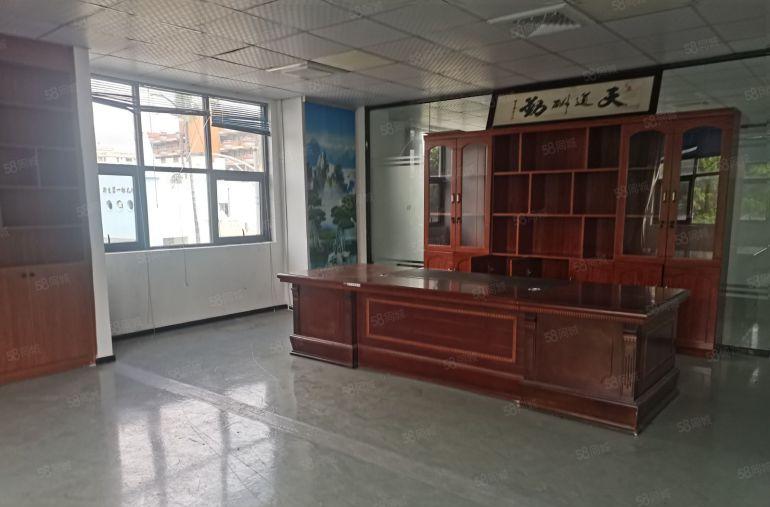 （真实图片）2楼厂房730平方带装修出租大园区进出方便。